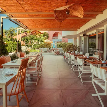 Otel Next - By Savoy Signature