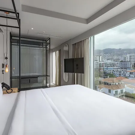 Next - By Savoy Signature Otel