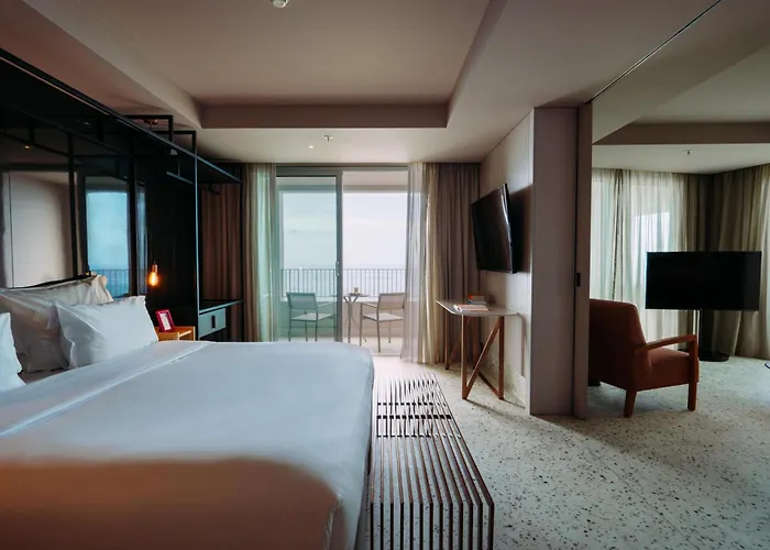 Next - By Savoy Signature Funchal (Madeira)