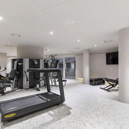 Next - By Savoy Signature Отель