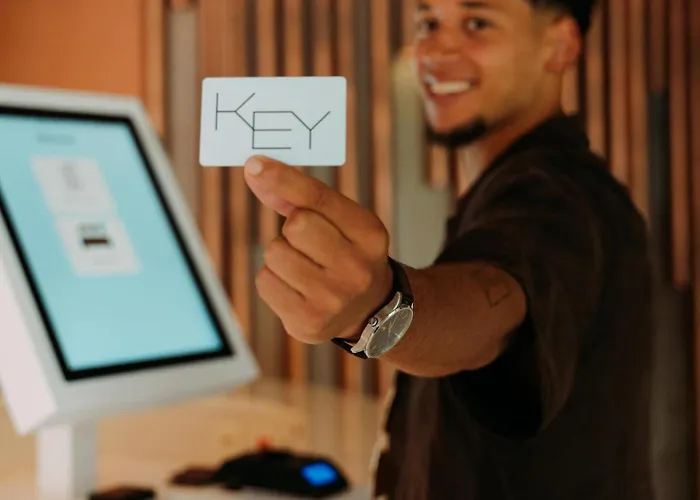 Next - By Savoy Signature 丰沙尔