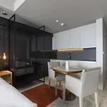 Next - By Savoy Signature Ξενοδοχείο 4*