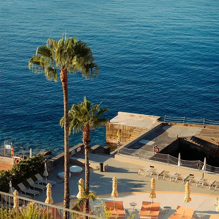 Next - By Savoy Signature Hotel 4*