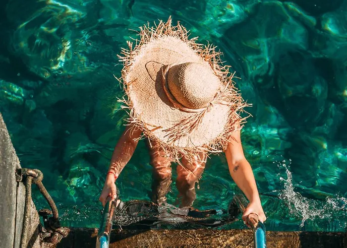 호텔 Next - By Savoy Signature 4*