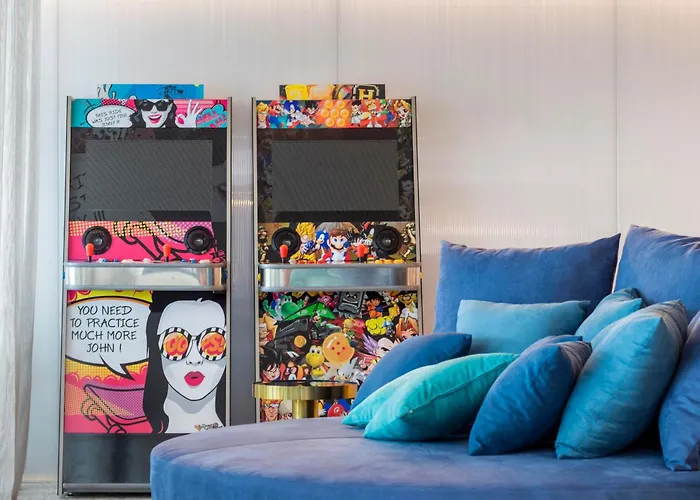 호텔 Next - By Savoy Signature 푼샬