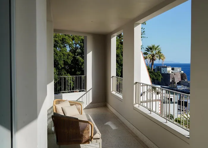 Next - By Savoy Signature 호텔