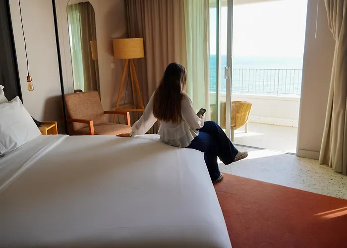 Ξενοδοχείο Next - By Savoy Signature Φουνκάλ