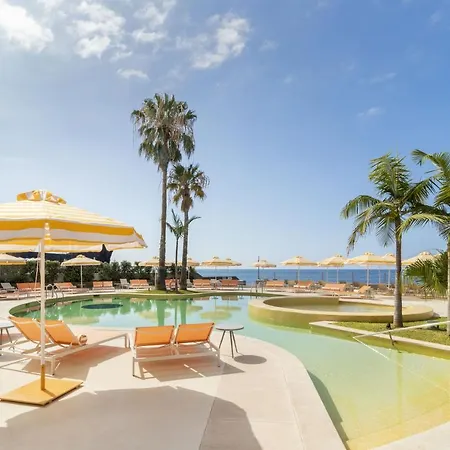 Hotel Next - By Savoy Signature