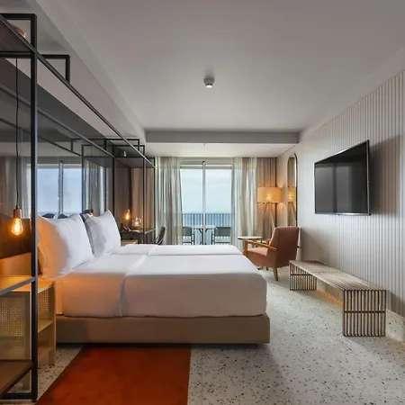 Next - By Savoy Signature 4* Funchal (Madeira)