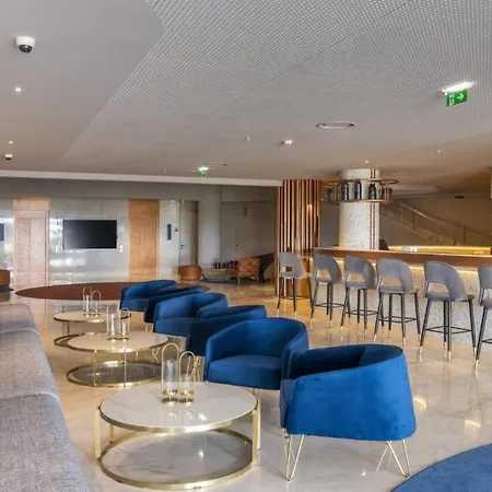 Hotel Next - By Savoy Signature 4*
