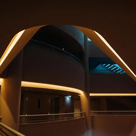 Hotel Next - By Savoy Signature 4*
