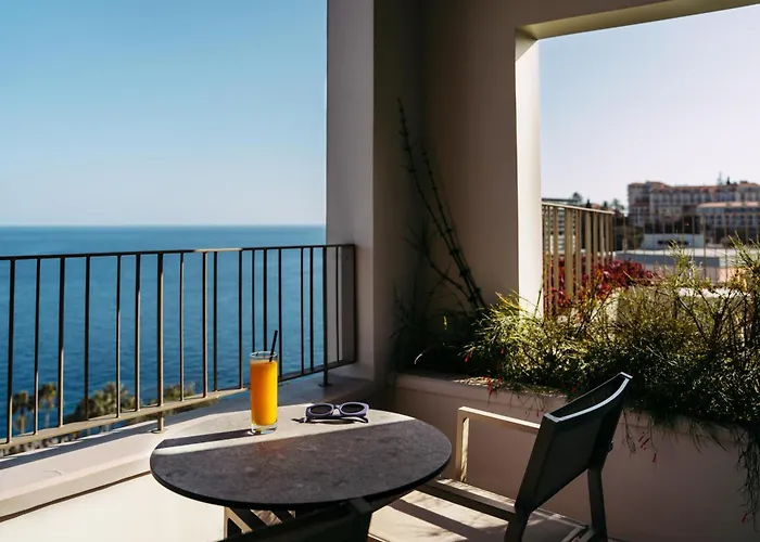 Hotel Next - By Savoy Signature 4*