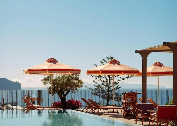 Next - By Savoy Signature Hotel