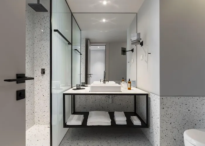 Hotel Next - By Savoy Signature 4*